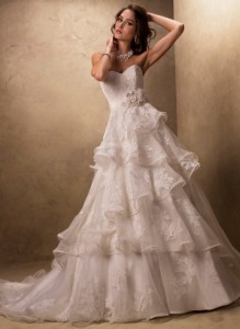 свадебное платье а-силуэта