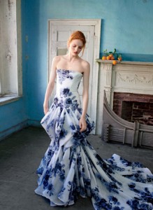 бело-синее свадебное платье