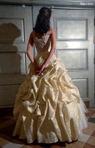 золотое свадебное платье
