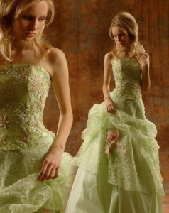 зелёное свадебное платье