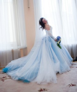 невеста в голубом